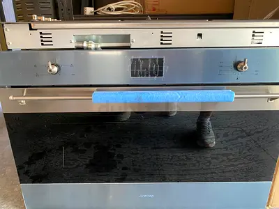 Modern Built-in Oven for Your Kitchen