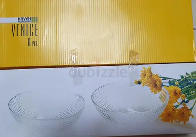 Brand New Serving Glass Bowls 6 Pieces Set