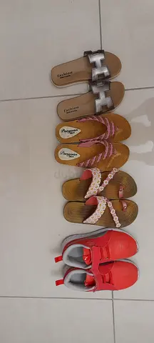 Different shoes for a girl size 25-27