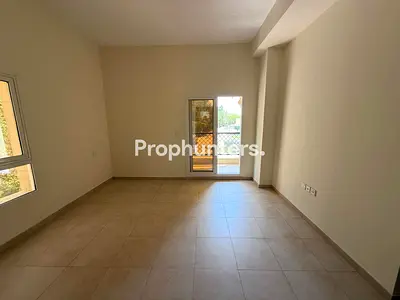 Ready to Move | Spacious 3 Bed | Prime Location