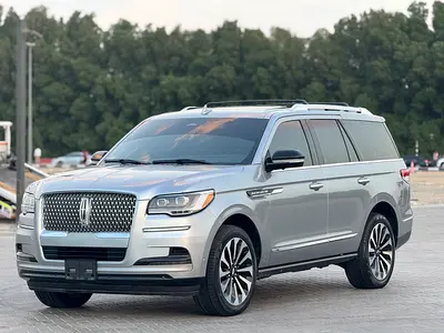 صورة 2 لـ 2024 Lincoln NAVIGATOR