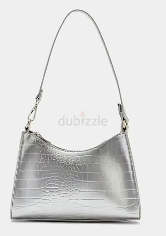 Chic Silver Croc-Effect Handbag for Sale