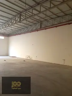 Warehouse for rent in Al-Thawb, 3400 sq ft, 25 kW electricity, price 130,000