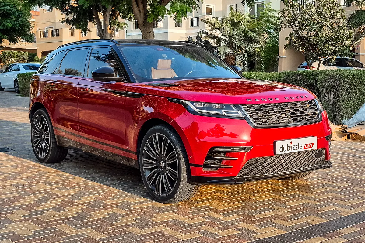 Land Rover Range Rover Velar 2019 — photo 1 of 15