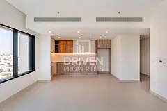 Pool and Park View | Ready to move in Apt