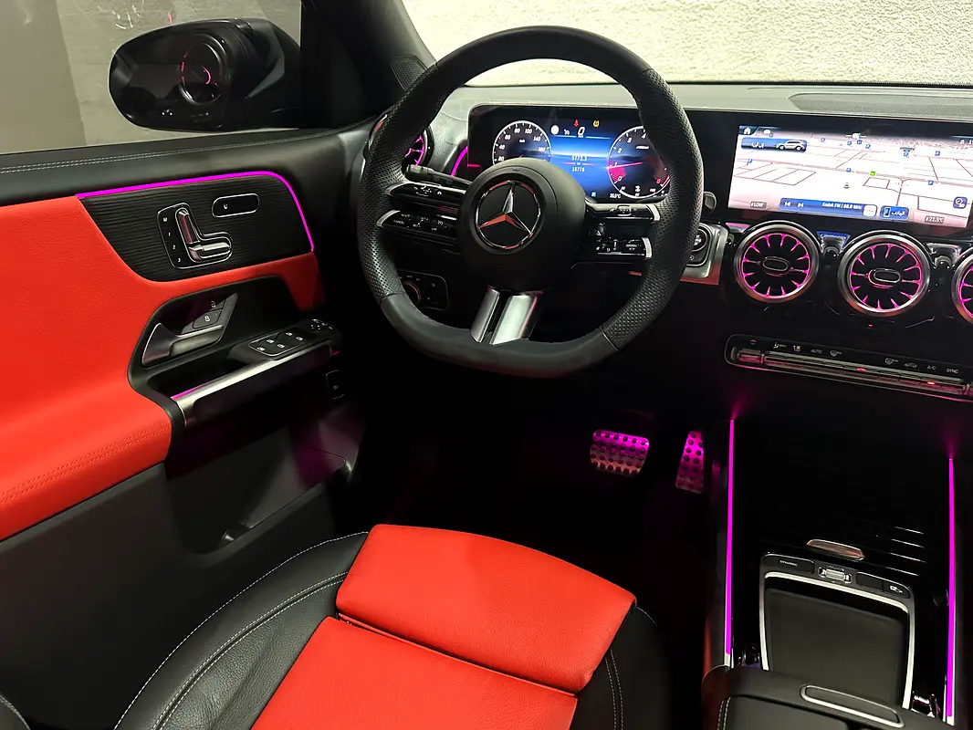 Mercedes-Benz GLB-Class 2024