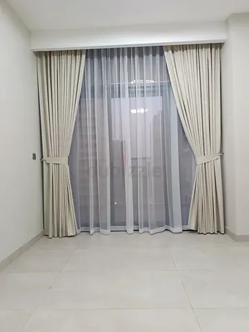 Elegant Curtain Set for a Modern Home