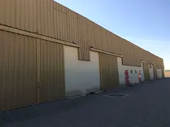 For sale: Ten sheds, approximately 40,000 square feet, with an old income of 800,000, located in Al