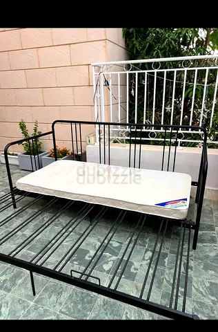 Metal Bed Frame With Matterss-Excellent Condition