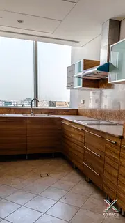 Big Spacious 3-Bedroom Apartment Buteena Deira