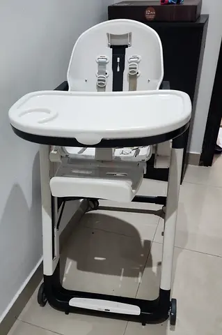 High Chair for Sale - Convenient and Stylish