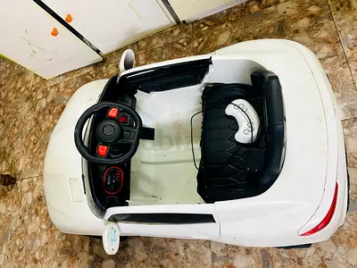 Kids Electric Ride-On Car in Great Condition