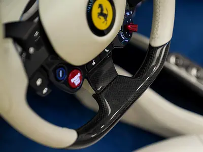 صورة 10 لـ 2022 Ferrari F8 SPIDER