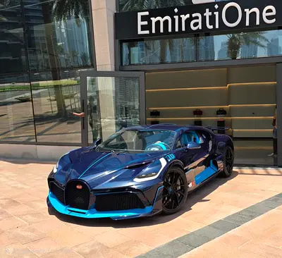 Bugatti divo exposed carbon