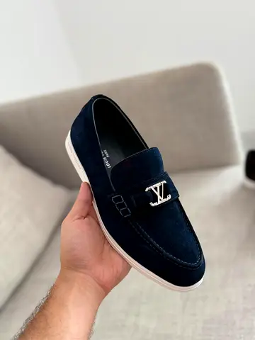 Louis vuttion mens loafers seude league shoes
