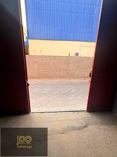 Warehouse 2750 sq ft, electricity 20, excellent