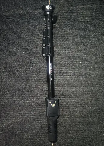 Versatile Monopod for Steady Shots