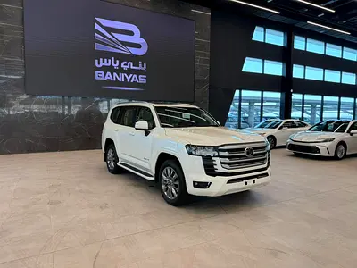 تويوتا لاندكروزر استيشن - جي اكس ار 3.5 توين تيربو - 2025 - جديدة- ضمان الوكيل
