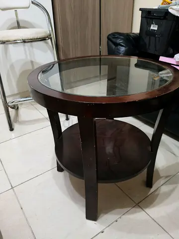 Elegant Round Coffee Table with Glass Top
