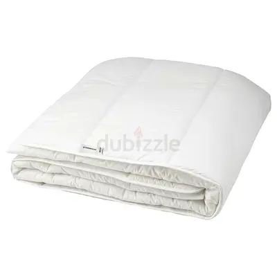 240×220 Cozy and Soft Queen Size Comforter for Sale