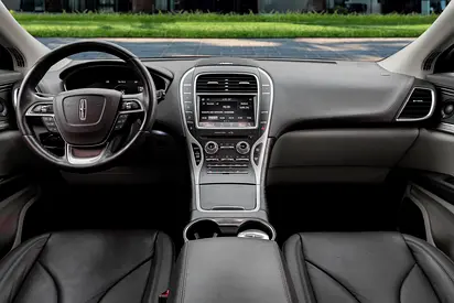 2020 Lincoln NAUTILUS 照片 8
