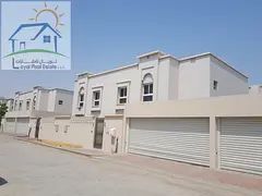 BRAND NEW 3 BEDROOM HALL TOWNHOUSE WITH 4 WASHROOMS MAIN ROAD