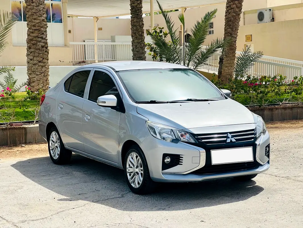 Mitsubishi Attrage 2022 — photo 1 of 14