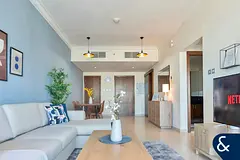 Furnished | 1 Bedroom | 8 Boulevard Walk