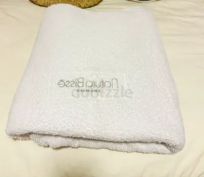 Soft and Cozy blanket from Natura Bisse