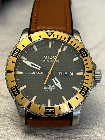 MIDO Ocean Star Captain IV Titanium Watch