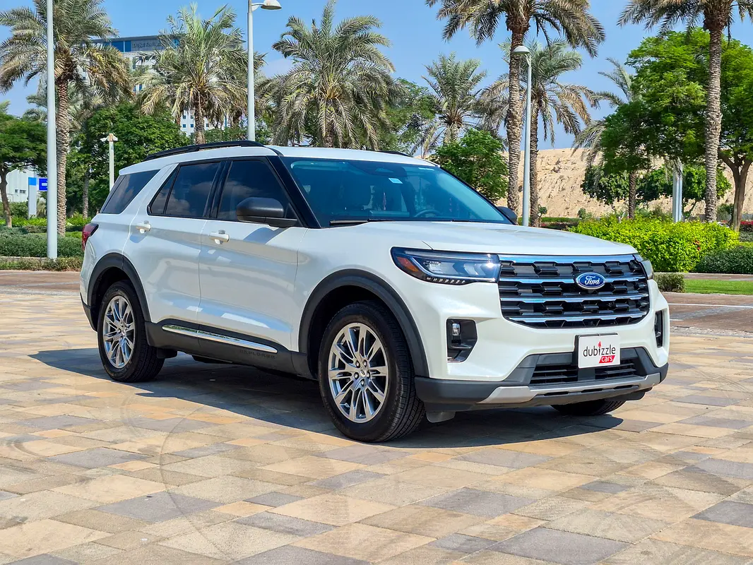 Ford Explorer 2025 — photo 1 of 16