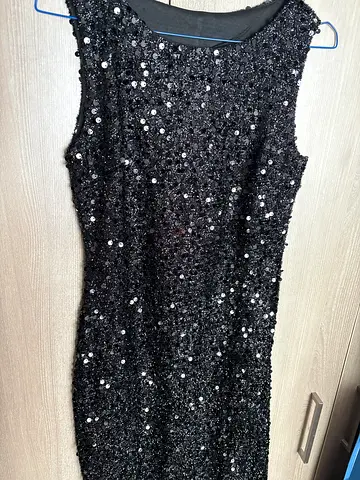 Elegant Black Sequin Evening Dress