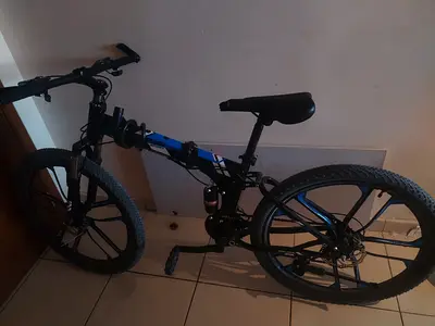 Mountain Bike for Sale - Great Condition دراجة هوائية مقاس ٢٦ للبيع للبيع نظيف جدا