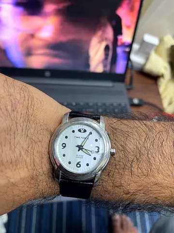 Classic Time Force Mens Wrist Watch with Leather Strap