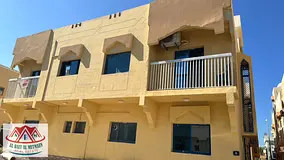 Clean two-story building in Yarmouk