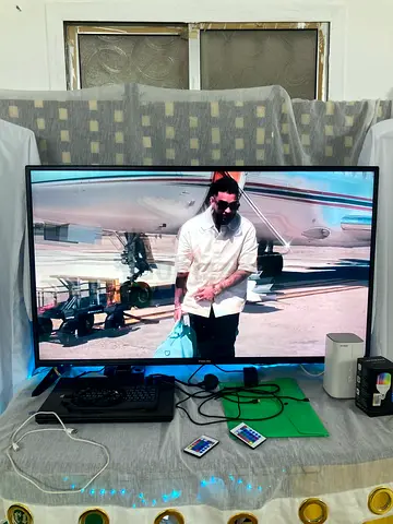 PRODUCT DETAILS: 50inchSmartLEDFull HD (1920x1080)App (Facebook, Twitter, Skype, etc.)GamesYouTubeNe