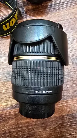 Nikon 28-75 f2.8 Lens (Tamron) - Excellent Condition, Perfect for Your Camera Gear