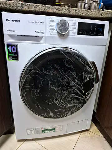 7 Kg washing machine front-load Panasonic under warranty