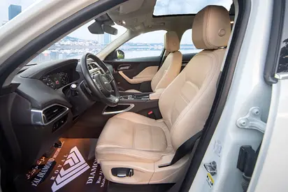 2020 Jaguar F-PACE 照片 8