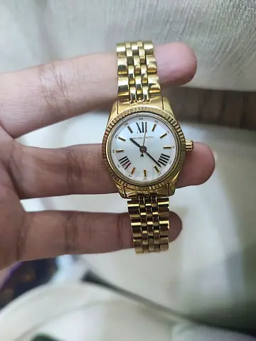 Elegant Womens Michael kors