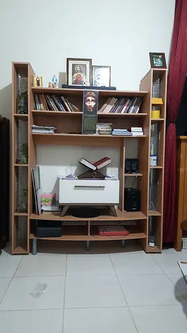 Stylish Wooden Bookcase for Sale