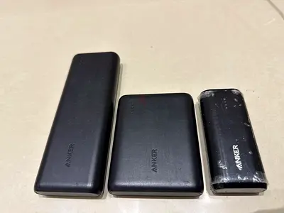 ثلاث بطاريات انكر Anker bower bank