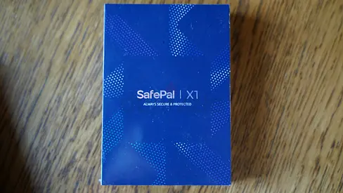 Crypto Hardware Wallet (Binance - Safepal X1)