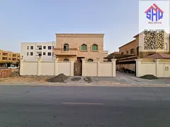 Villa for rent: Five bedrooms, majlis, 2 living rooms, maid's room with shade, and internal yard