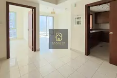 Brightly lit I Skyline and Opera View I Spacious 2 bed