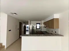 BRAND NEW | SINGLE ROW | READY | PARK FACING