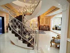 For sale: a two-story villa in Sharjah, Al Rahmaniya 10, consisting of:First floor: Majlis, two livi
