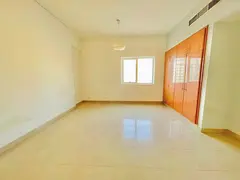 Big size 2bhk with wardrobe free maintenance free parking
