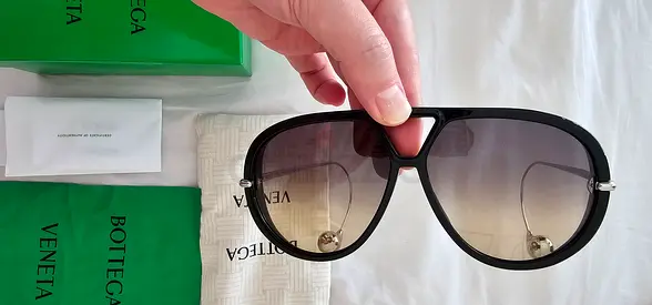 Sunglasses BOTTEGA VENETA