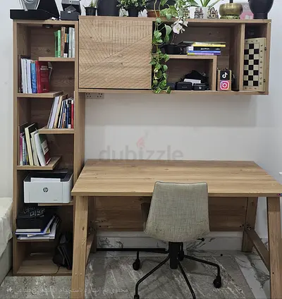 Stylish and Functional Office Study Desk with Bookshelf